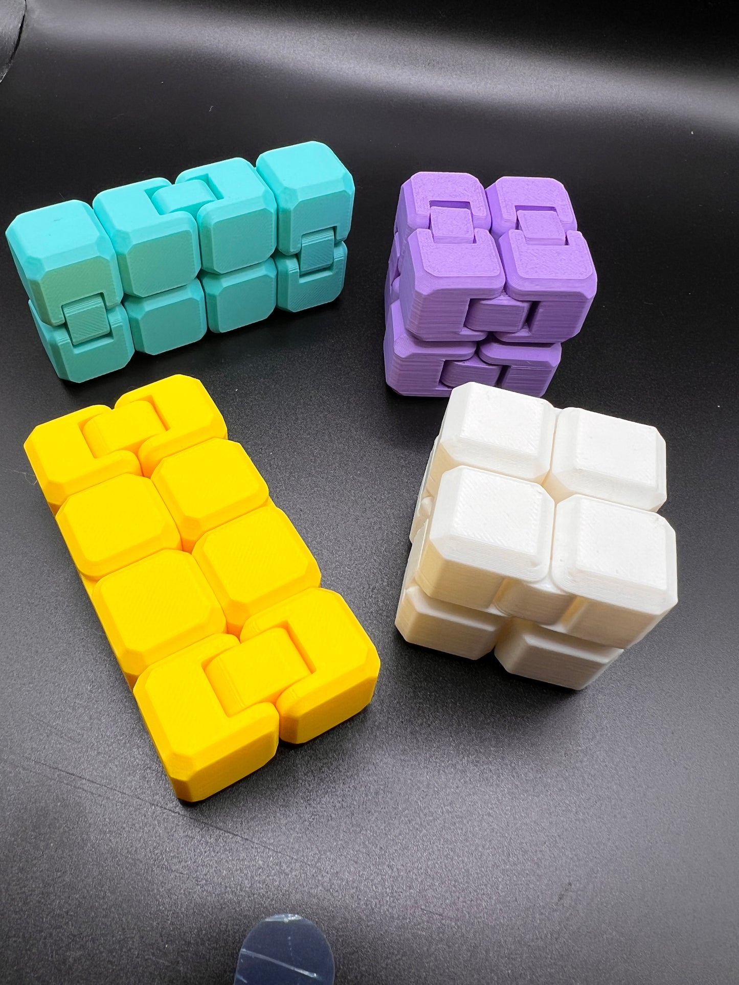 FlexLink Infinity Blocks – Articulated Sensory Fidget