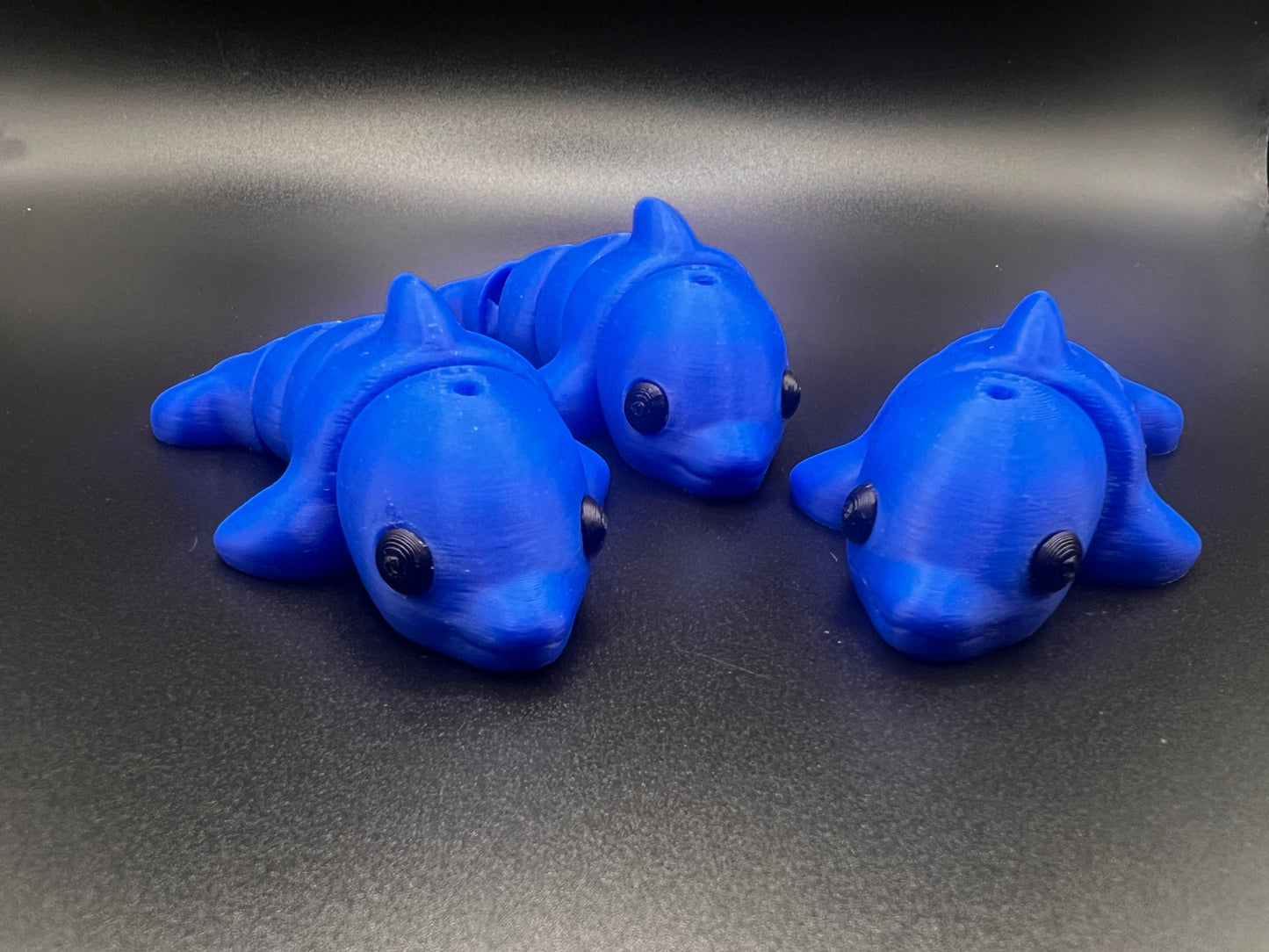 TideGlide Dolphin – Articulated Mini Ocean Companion